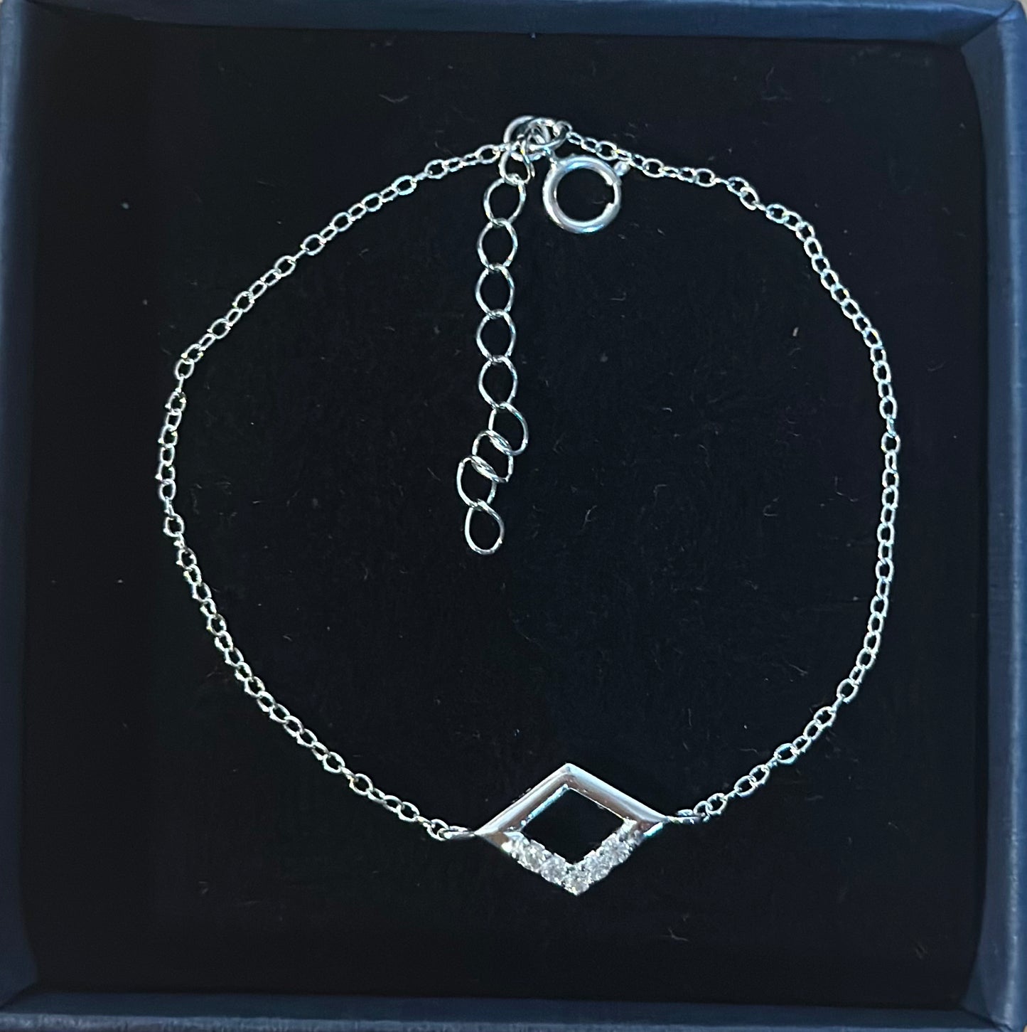 Diamond Shaped Bracelet